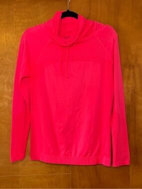 CHAMPION Neon Coral performance pullover size M